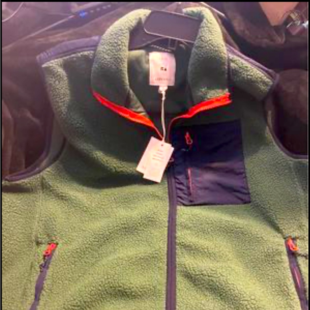 Free Assembly Mens fleece vest size XL New